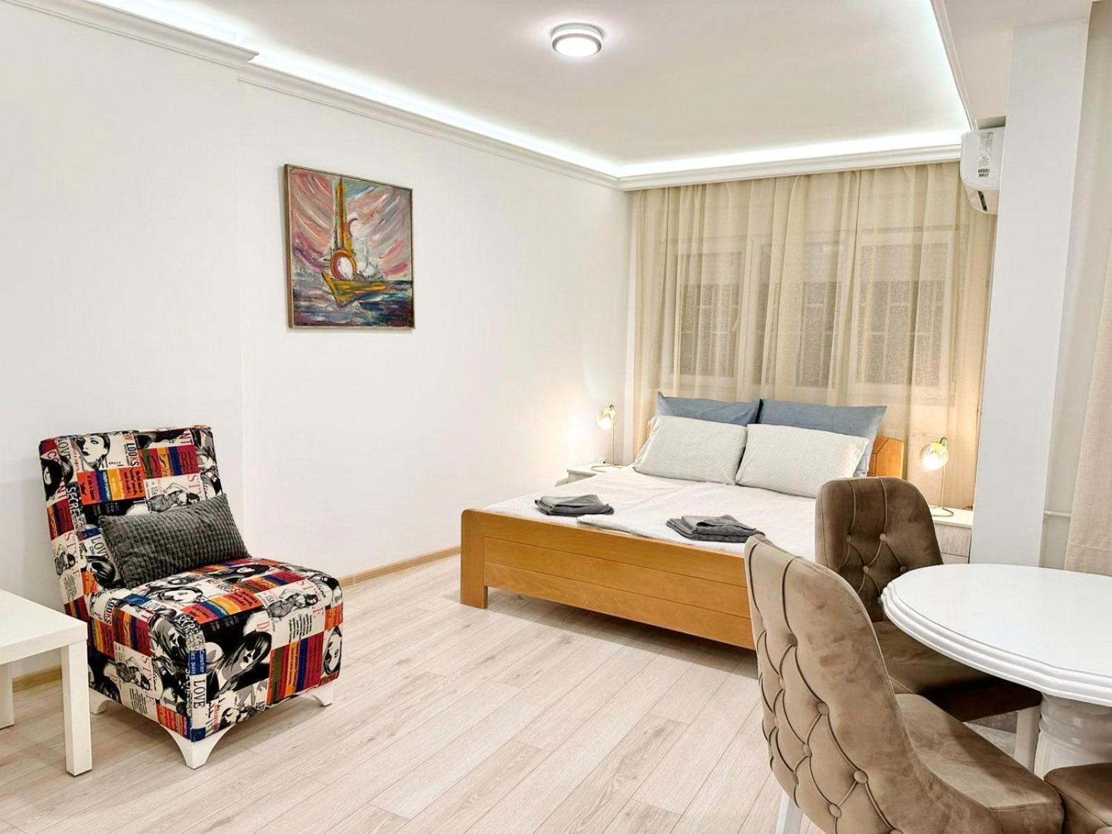 Modern Central Apartments Renovated Belgrad Exteriör bild